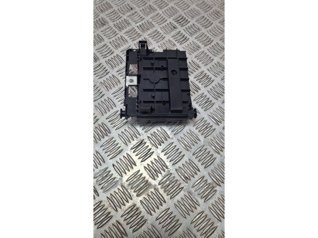 Блок предохранителей 9659741780   Citroen C2    