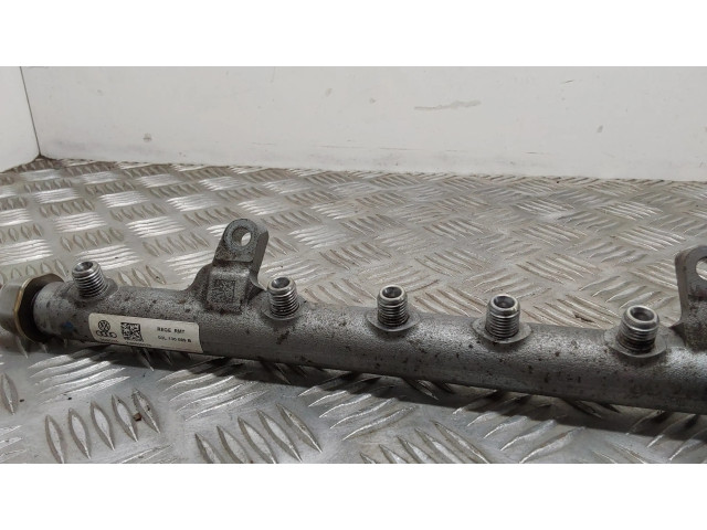 Топливная рампа 03L130089B Skoda Yeti (5L) 1.6 для двигателя CAYC