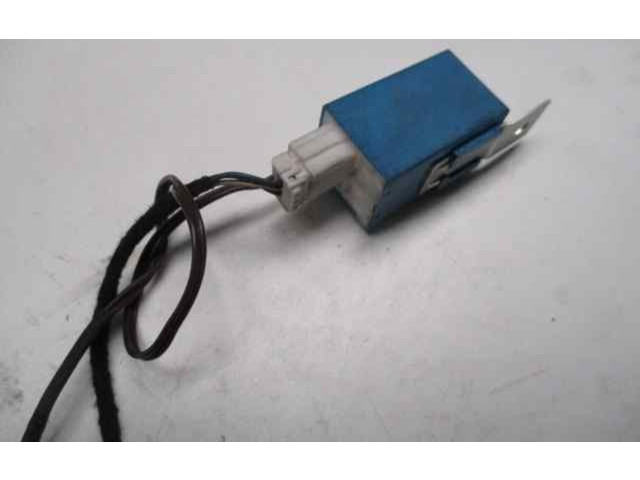 Блок предохранителей    Toyota Corolla Verso E121    