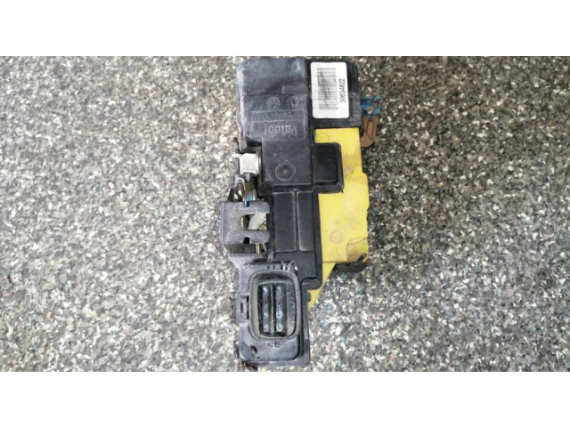 Задний замок