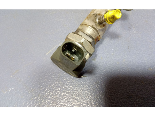 Vstřikovací lišta 057130764AB, 057130764AB   Seat Ibiza IV (6J,6P)     