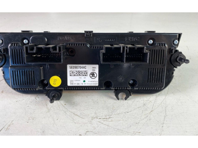Блок управления климат-контролем 5E0907044C Skoda Octavia Mk3 (5E)