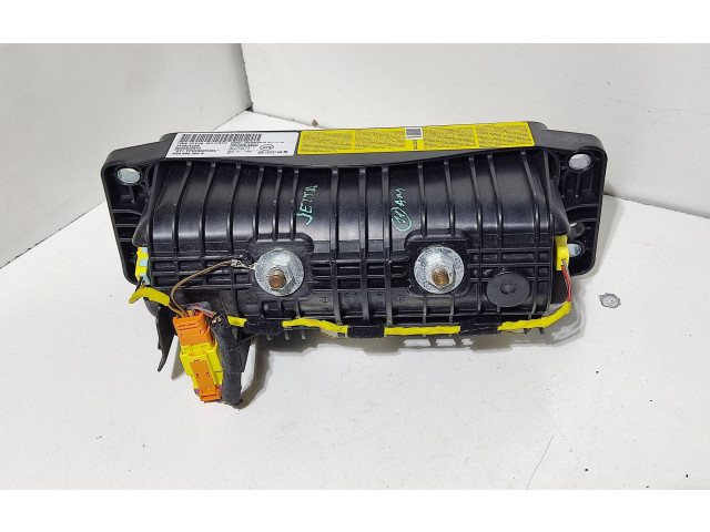 Подушка безопасности пассажира 5C6880204A, 34082420D Volkswagen Jetta VI