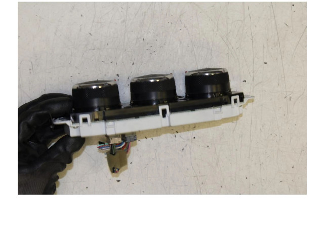 Блок управления климат-контролем 7820A806 Mitsubishi ASX