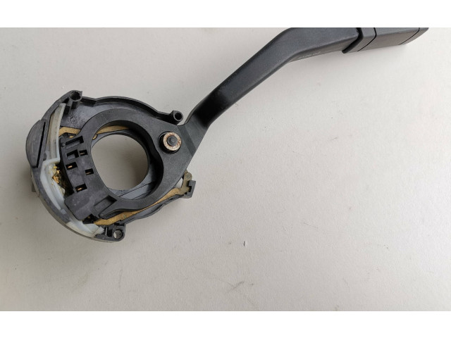 Ручка стеклоочистителей 811953503C, 912602   Audi 80 90 B2