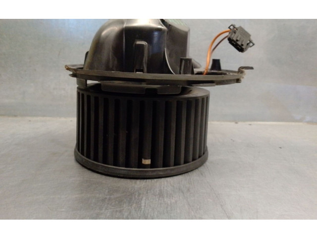 Вентилятор печки 1K1820015L, N998923DVALEO Audi Q3 8U