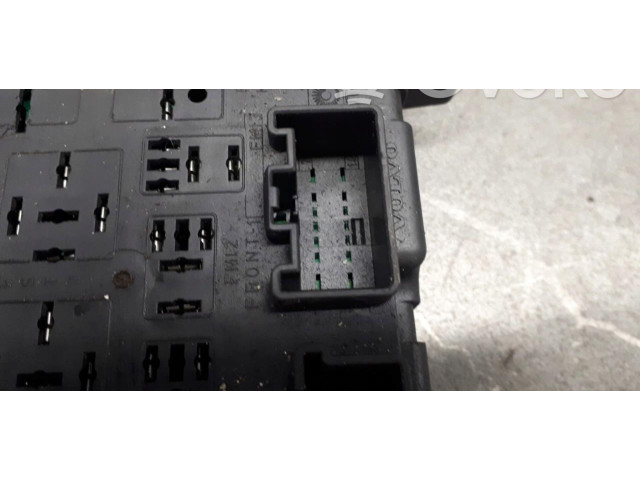 Блок предохранителей 518826003 Volvo XC90