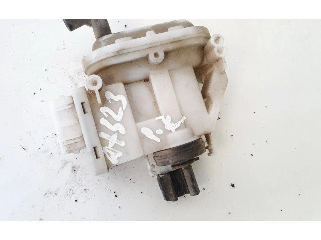 Турбина Вакуумный насос центрально замка Volkswagen PASSAT B3  357862153h         