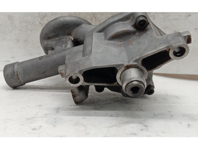 Масляный насос  AAA 021115109B  Ford Galaxy 