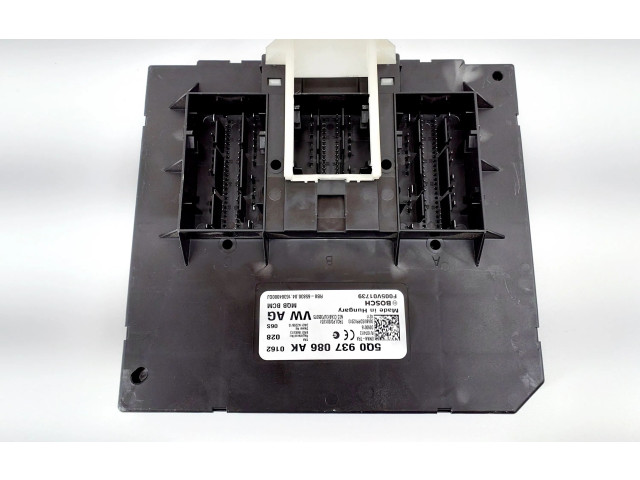 Блок комфорта 5Q0937086AK Skoda Octavia Mk3 (5E)