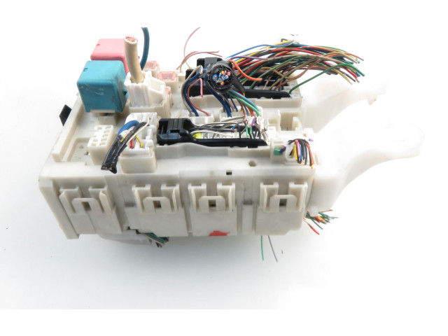   Pojistková skříňka 02098D01, 8273002130A   Toyota Auris 150 2008