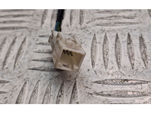 Зеркало электрическое        Dacia Logan I  2004 - 2012 года   