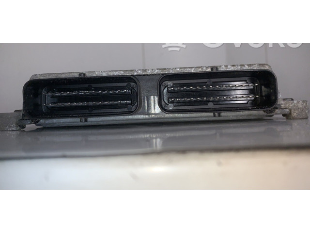 Комплект блоков управления 8200504593   Renault Clio III