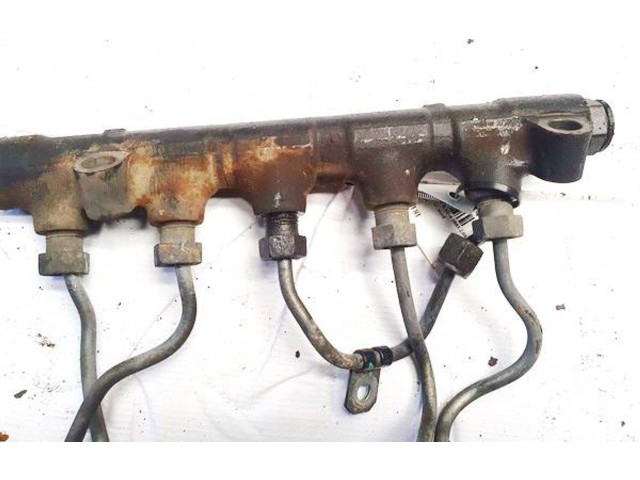 Vstřikovací lišta Toyota RAV 4 (XA20)