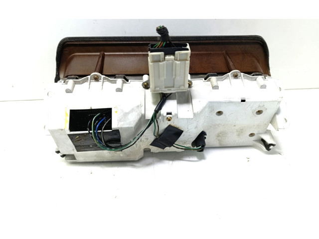 Přístrojová deska Mitsubishi Pajero 1996 MB775503, 79775011