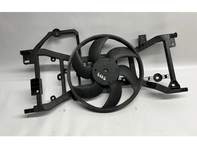 Вентилятор радиатора     214810048R    Renault Clio IV 