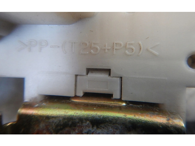 Pojistková skříňka 2486ZH00A6C24 Nissan Titan 2006