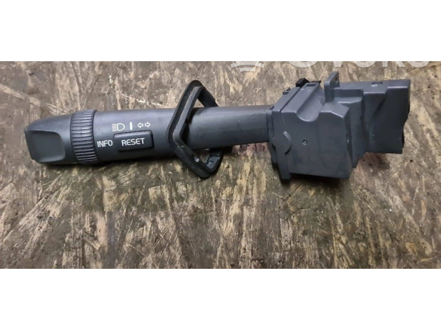 Ручка поворотов/ фонарей Volvo V70 2000 - 2004 года