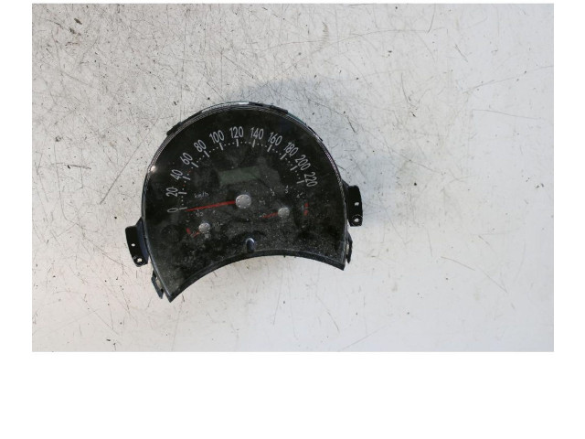 Přístrojová deska Volkswagen New Beetle 2002 47032