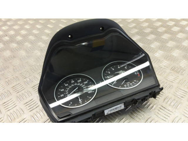 Přístrojová deska BMW X1 F48 F49 2016 9295445