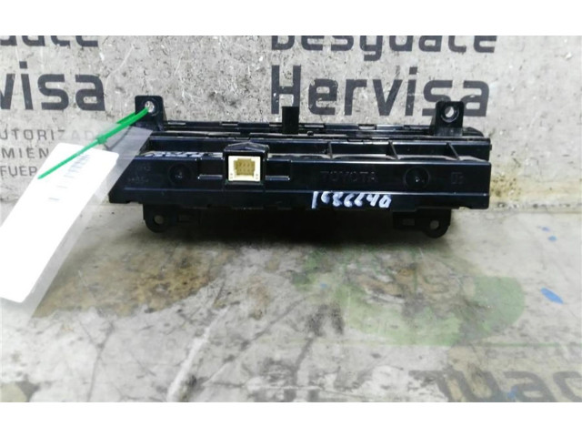 Блок управления кондиционера воздуха / климата/ печки (в салоне) 3890M67B, 0070010   Toyota Auris E180