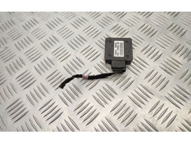 Блок управления DE8T19H463BA   Ford B-MAX