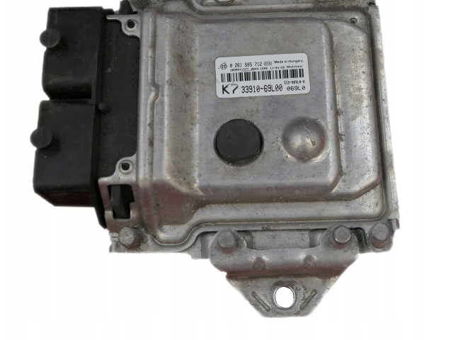 Řídící jednotka 0261S05712, 3391069L00 Suzuki Swift II 2010