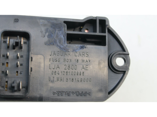 Блок предохранителей LJA2800AE Jaguar XK8 - XKR