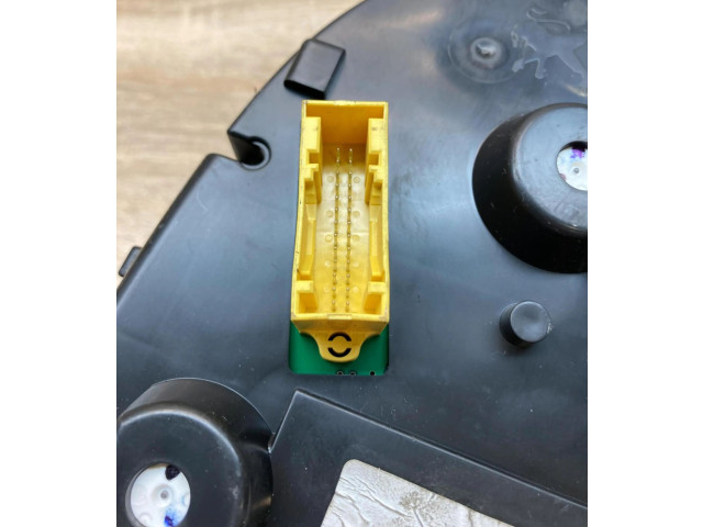 Přístrojová deska Peugeot 308 2007 9665107880