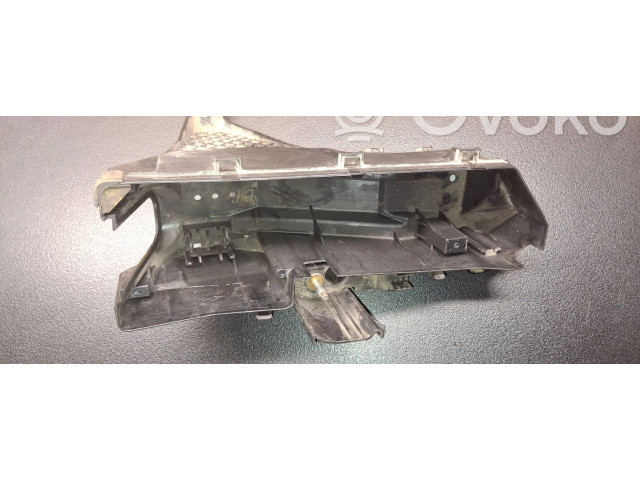 Блок предохранителей  9452547   Volvo XC90    