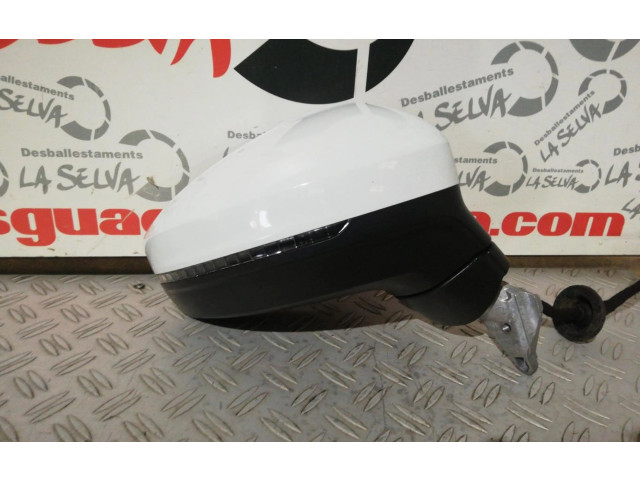 Zpětné zrcátko Volkswagen Tiguan 2019 SLV5NB857508S