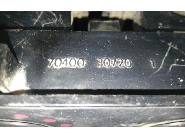 Блок управления двигателя 7040030720 Nissan Micra