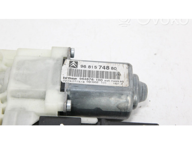 Передний двигатель механизма для подъема окон