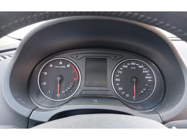 Панель приборов Audi A3 S3 8V