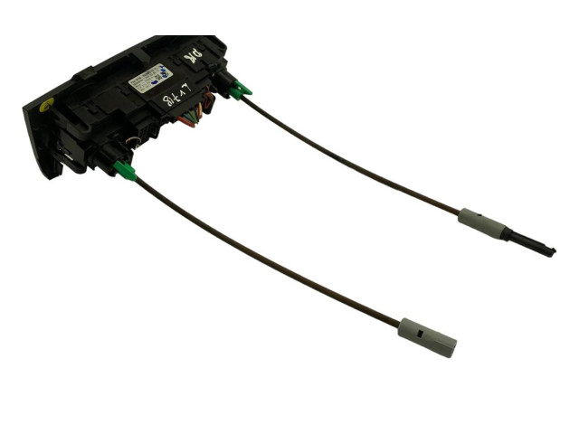 Блок управления климат-контролем 5JA819045E Skoda Octavia Mk3 (5E)