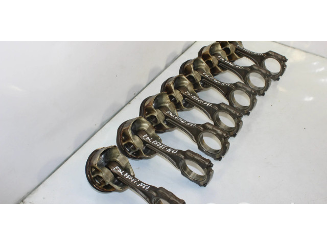 Píst 7646892, 764689204 BMW 7 F01 F02 F03 F04 pro benzínový motor 4.4 N63B44B 750LiX