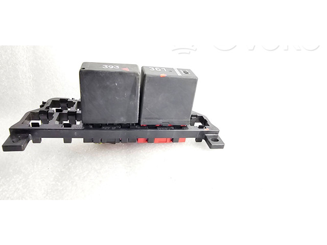 Блок предохранителей  8d0937503E, 800937   Audi A6 S6 C5 4B    