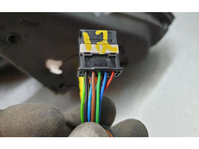 Зеркало электрическое Peugeot 2008 II 2019 - года