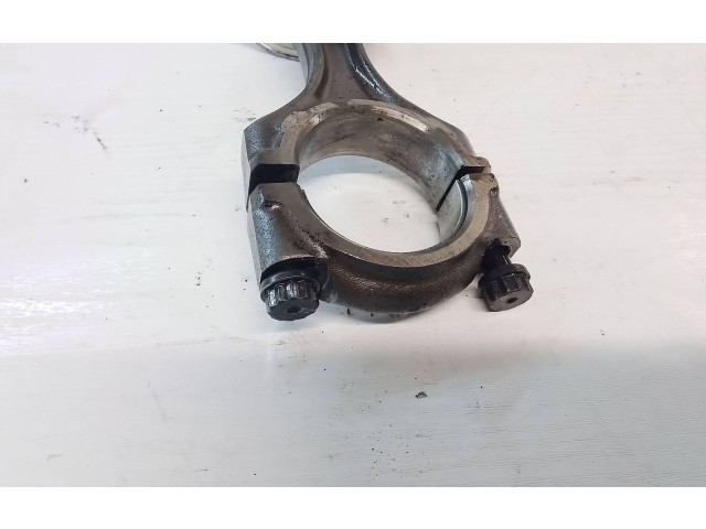 Поршень с шатуном 2AD Lexus IS 220D-250-350