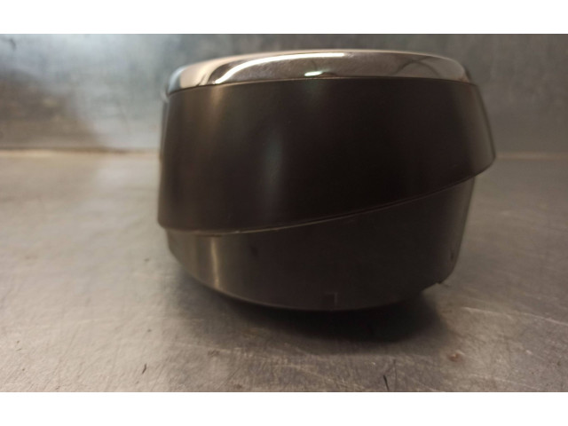 Панель приборов 9804210980, 69389200U   Peugeot 5008       