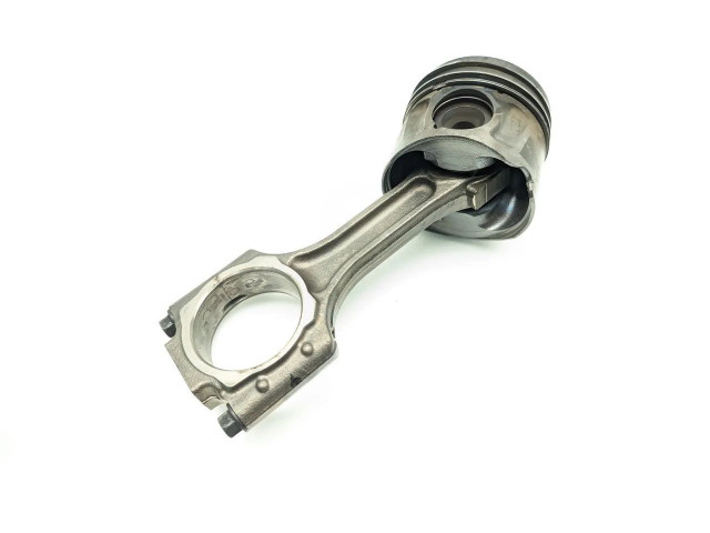 Píst A22DM Opel Antara A22DM