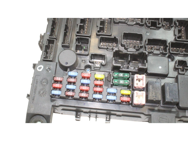 Блок предохранителей 8637A885, 58E812F01 Mitsubishi Outlander