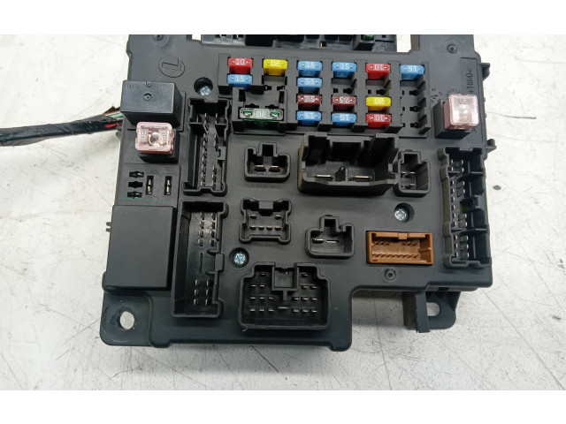 Блок предохранителей 8637A313, 519087548 Mitsubishi Lancer VIII