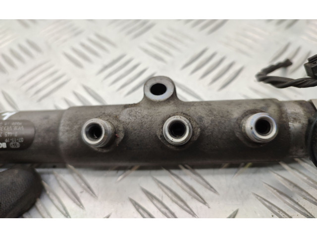 Vstřikovací lišta 0445215023, 0281002707 Volvo XC70 D5244T4