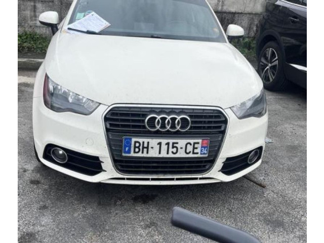 Блок управления климат-контролем    Audi A1