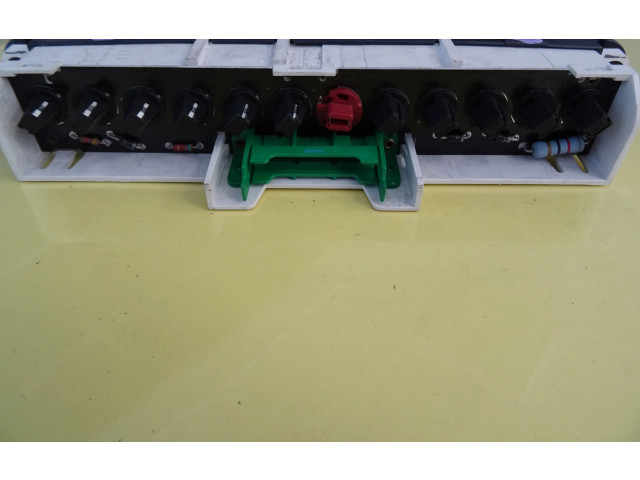 Дисплей 7700419576 Renault Twingo I