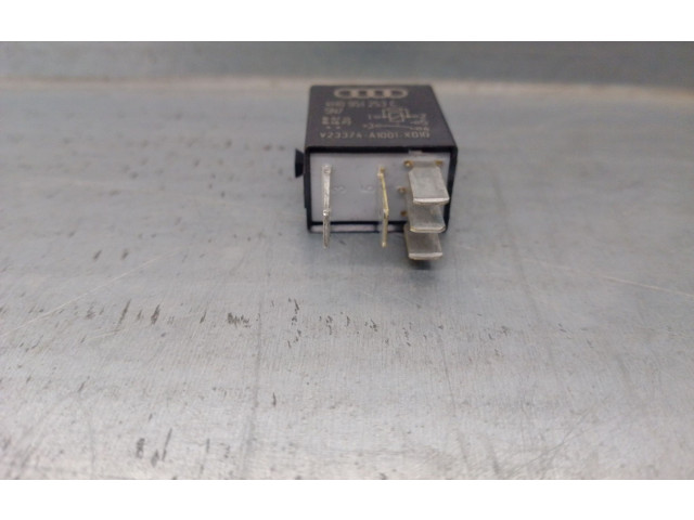 Блок предохранителей 4H0951253C Audi Q3 8U