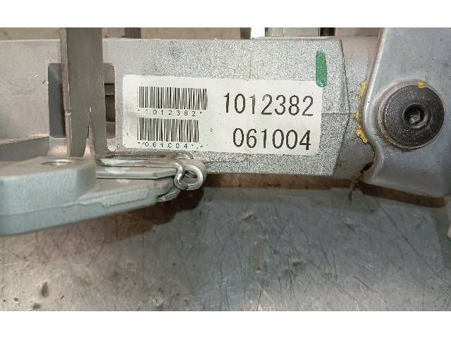    Рулевая рейка 48810EC700   Nissan Navara D22 1997 - 2004 года