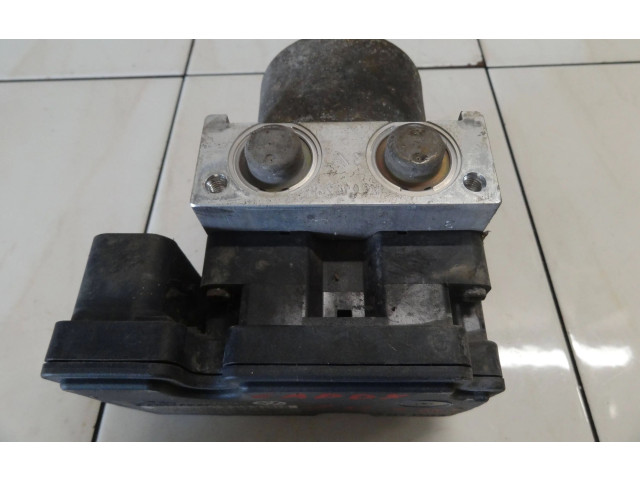 Jednotka ABS 2K0907379A   Volkswagen Caddy 2004