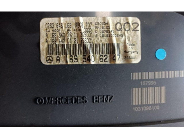 Панель приборов A1695406247   Mercedes-Benz A W169       